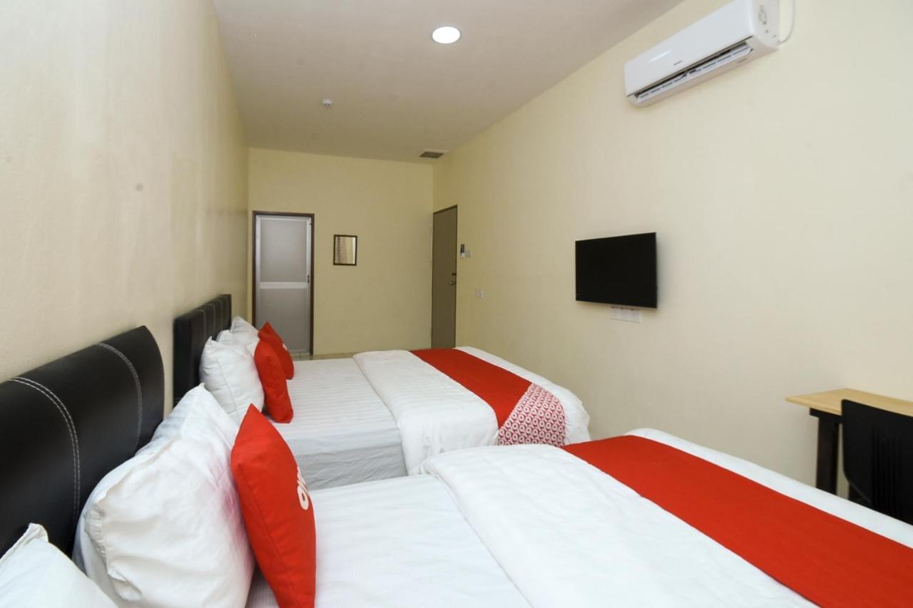 Oyo 90172 Goodwill Homestay Batu Niah Kültér fotó