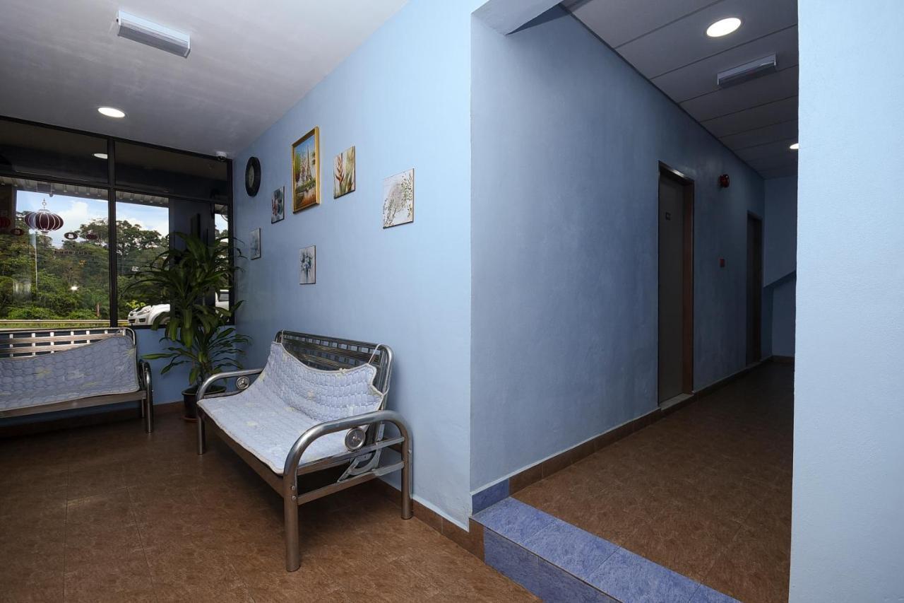 Oyo 90172 Goodwill Homestay Batu Niah Kültér fotó